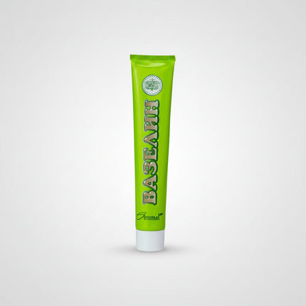 Aromat Cosmetic Vaseline is a classic protective skincare product designed to soften, moisturize, and shield dry or sensitive skin from environmental exposure. The dense occlusive formula helps prevent moisture loss and supports skin comfort during dryness, cold weather, wind, or irritation.

The product is suitable for everyday care of lips, hands, elbows, heels, and other dry skin areas.