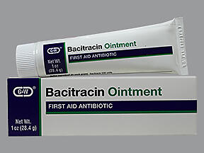 Bacitracin Antibiotic Ointment is a topical first aid antibiotic used to help prevent infection in minor cuts, scrapes, and burns. Formulated with bacitracin zinc, this skin protectant creates a protective barrier over the affected area while helping guard against bacterial contamination. Ideal for home first aid kits, travel kits, workplaces, and everyday wound care.