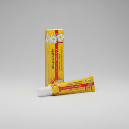 Dr. Retter Gum Gel “Chamomile &amp; Propolis” is a pharmacy-grade oral care gel formulated to support sensitive gums and help reduce signs of gingival inflammation. The formula combines herbal extracts with chlorhexidine digluconate to provide soothing, antiseptic, and regenerative support for the oral mucosa.