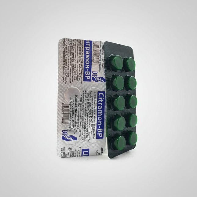Keep the product exactly unchanged. Replace the background with a clean light gray-to-white seamless studio background, soft diffused lighting, subtle shadow beneath the product, centered composition, premium European pharmacy catalog style, ultra-realistic, square 2048×2048, Shopify-ready