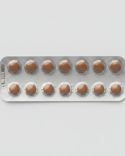 Senadeksin® 70 mg Tablets is a plant-based stimulant laxative containing 70 mg of calcium sennosides (Senna leaf extract) per tablet. It is indicated for the short-term relief of constipation caused by reduced bowel motility and to help regulate bowel movements in conditions where softer stools are desirable, such as hemorrhoids, anal fissures, and proctitis. The laxative effect typically occurs 8–10 hours after administration, making it ideal for bedtime use with results expected the following morning.