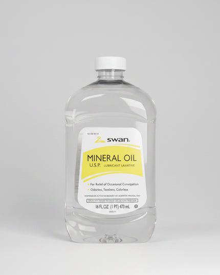 Swan Extra Heavy Mineral Oil Lubricant Laxative is a gentle lubricant laxative designed to help relieve occasional constipation. Unlike stimulant laxatives, mineral oil works by coating the stool and bowel lining, helping retain moisture in the stool and making bowel movements easier to pass. It is intended for short-term relief of occasional constipation and typically produces results within 6 to 8 hours.