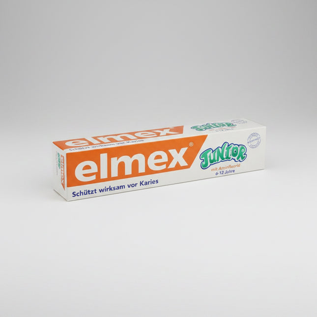 Elmex Junior Toothpaste is specially developed for children aged 6–12 years during the mixed dentition phase, when permanent teeth begin to erupt and require enhanced enamel protection. The formula contains fluoride to help strengthen tooth enamel, support remineralization, and protect against cavities while maintaining a mild child-friendly taste.